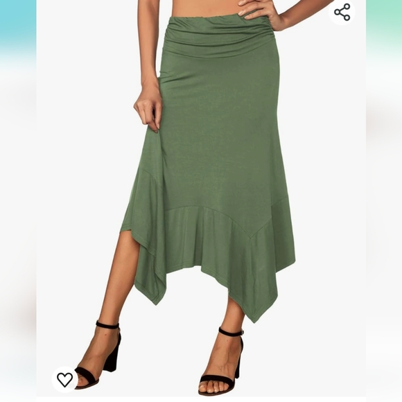 Flowy Handkerchief Hemline skirt- size Lg grass green NWOT - Picture 2 of 6